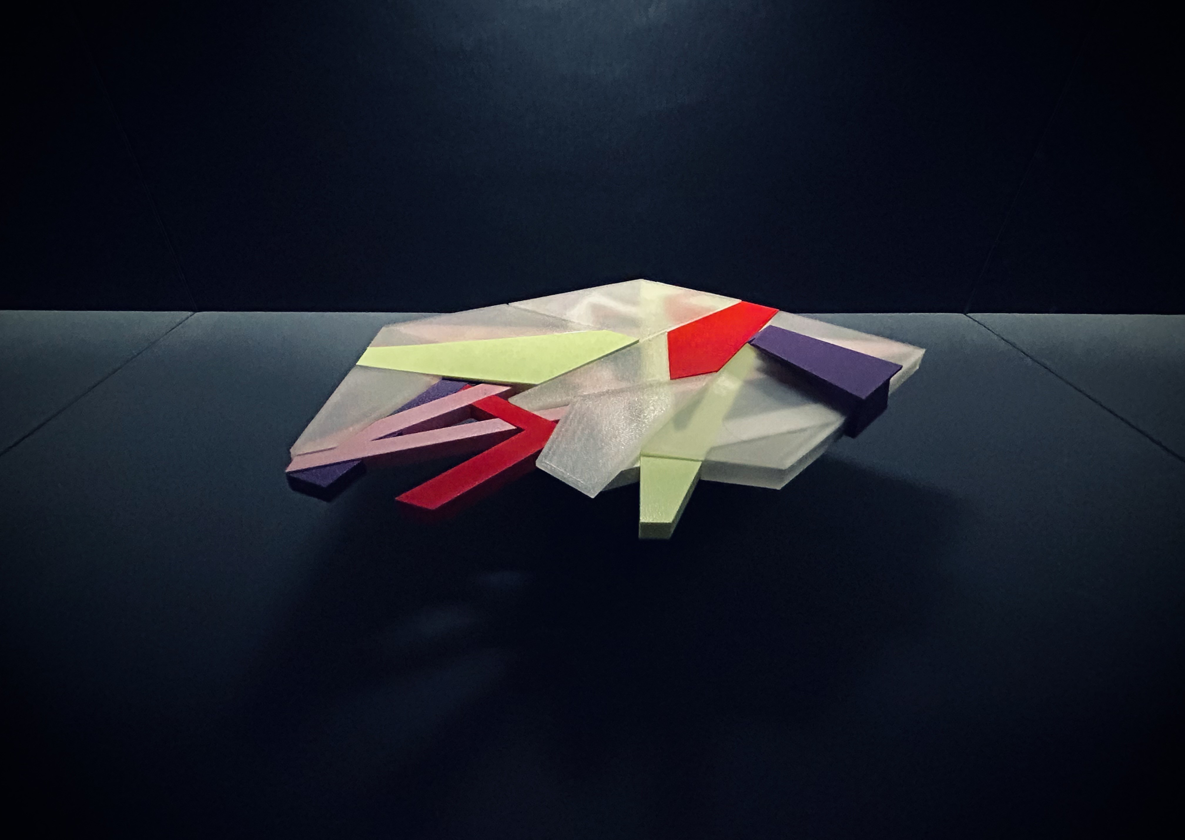 CONFETTI — table thumbnail